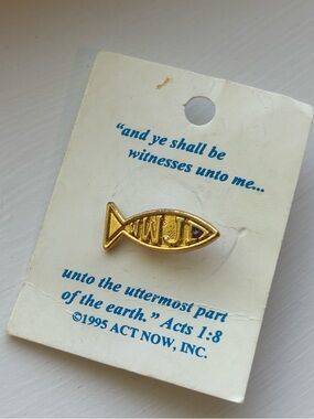 Vintage WWJD Fish Pin Gold Tone Christian Brooch Purple Stone 90s